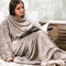 Morbida Coperta Tv Con Maniche, Plaid Coperta Indossabile Con Maniche In Microfibra Tinta Unita (Crema)