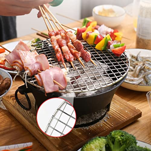 Runder Holzkohle-Tischgrill, BBQ-Grill im japanischen Stil, Mini-Barbecue-Grill für den Innenbereich, mit Holzsockel für Picknick, Garten, Balkon, Camping (Farbe: Schwarz, Größe: 20 * 24 cm)