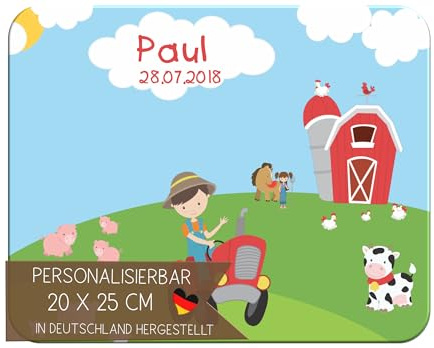 CreaDesign Personalisiertes Kinder Frühstücksbrett mit Namen, 20x25cm, rutschfestes Schneidebrett aus Kunststoff, Bauernhof Design,spülmaschinen & mikrowellengeeignet,Perfektes Schneidbrett für Kinder