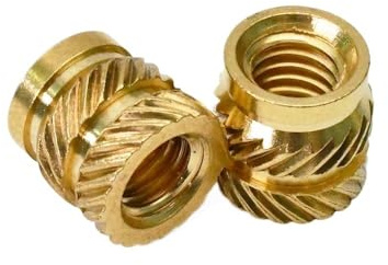 500 Stück Messing-Wärmeeinsätze for 3D-Drucker – Gewindeeinsätze M1.6/M2/M2.5/M3/M4/M5/M6/M8/M10 for Heißklebeanwendungen(7mmxM4x5.5mm)