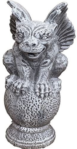 stoneandstyle Steinfigur Gargoyle auf Kugel frostfest wetterfest Steinguss