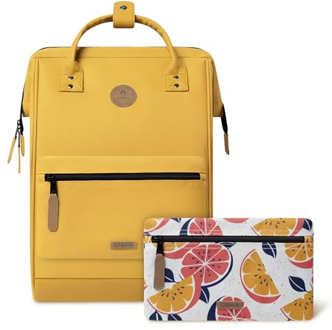 CABAIA - Sac à Dos Adventurer Marrakech - Large 23L - Déperlant - Compartiment Ordinateur Portable 15 - 2 Poches - Certifié Vegan - Sac Voyage, Affaires, École pour Homme et Femme - Jaune