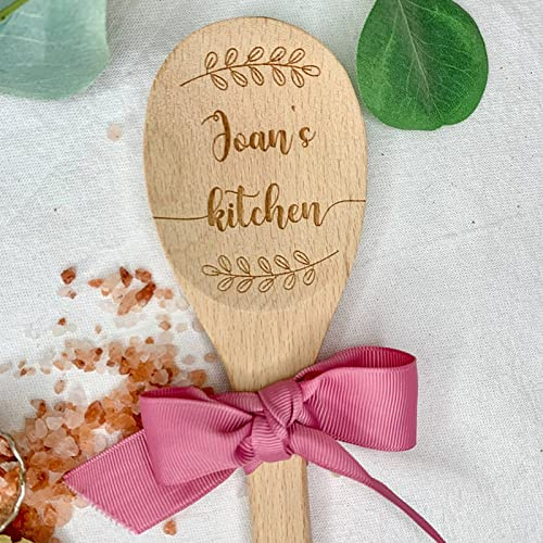 Cuillère en bois personnalisée/Cadeaux de mariage personnalisés Cadeau d'anniversaire de faveur de douche nuptiale en bois Trophée de pendaison de crémaillère/cuisson, gravé au laser n'import