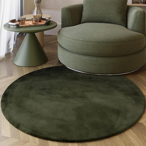 Wecon Home Alice getufteter Hochflorteppich, 150 cm rund, Olive | moderner, sehr Flauschiger Hochflor Teppich perfekt für Wohnzimmer, Schlafzimmer und mehr