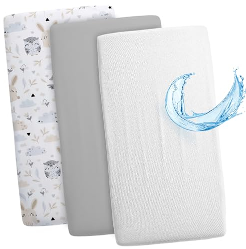 Sábanas Ajustables para Cochecito de bebé Juego de 3: 55x90 cm - 2 sábanas + 1 Protector de colchón Impermeable - Accesorios para Cuna de bebé y minicuna 55 x 90
