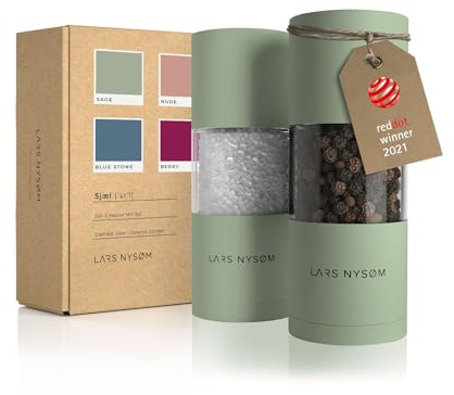 LARS NYSØM Salz und Pfeffermühle Set aus Edelstahl mit einstellbarem Keramikmahlwerk I Pfeffermühle und Salzmühle I Manuelle Gewürzmühlen (2 Stück) (Sage Green)