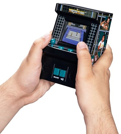 Basic Fun Mini Console Arcade Classica WWE con Giochi Integrati