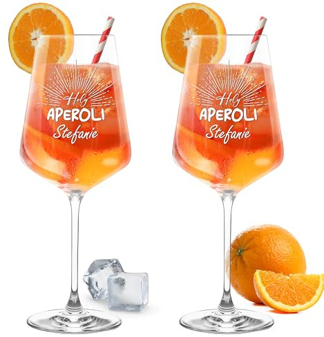 Gravur-Max Aperol Glas 2er Set 560 ml „Holy Aperoli“ mit Wunschname – Graviertes Leonardo Puccini Weinglas – Handgefertigt in Deutschland, spülmaschinenfest & stoßfest – Geschenk für Aperol-Fans