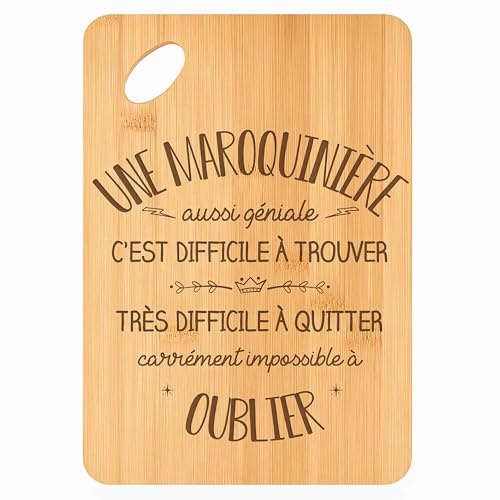 Planche à découper Une Maroquinière aussi géniale - Plateau Apéro en Bambou Cadeau Gravé Collègue Femme Métier Cuisine Barbecue