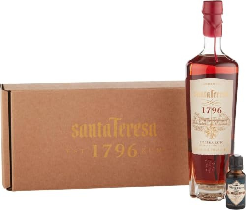 Rum Solera a triplo invecchiamento Santa Teresa 1796 e bitter al cacao in un cofanetto regalo in latta, Vol. 40%, 70 cl / 700 ml, Idea regalo e ingrediente per cocktail, la confezione può variare