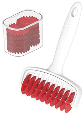 Rotella tagliapasta dolci multifunzione 20 rotelle e contenitore pedrini