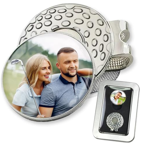ibera gifts - 2 Golfball Markierer personalisiert mit Foto und 1 magnetischer Golf Cap Clip, Ballmarker Golf aus Metall, 2,5 cm Bilddurchmesser, in edler Metallbox